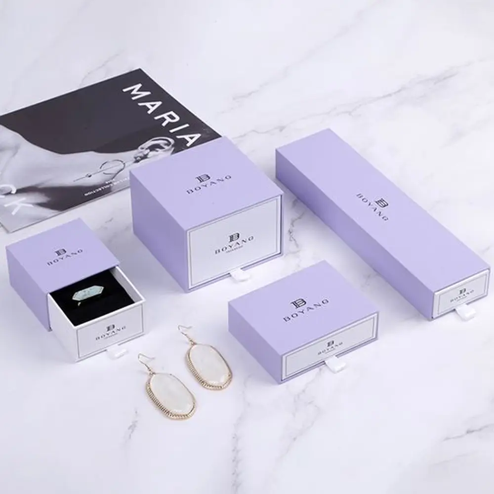 Custom Ring Boxes2 (1)